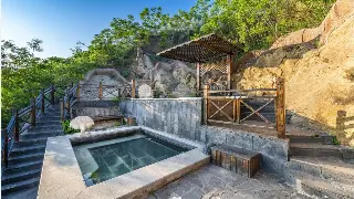 告别“鼠标手”，拯救“颈椎病”：合肥上班族必备的办公室自我按摩秘籍！